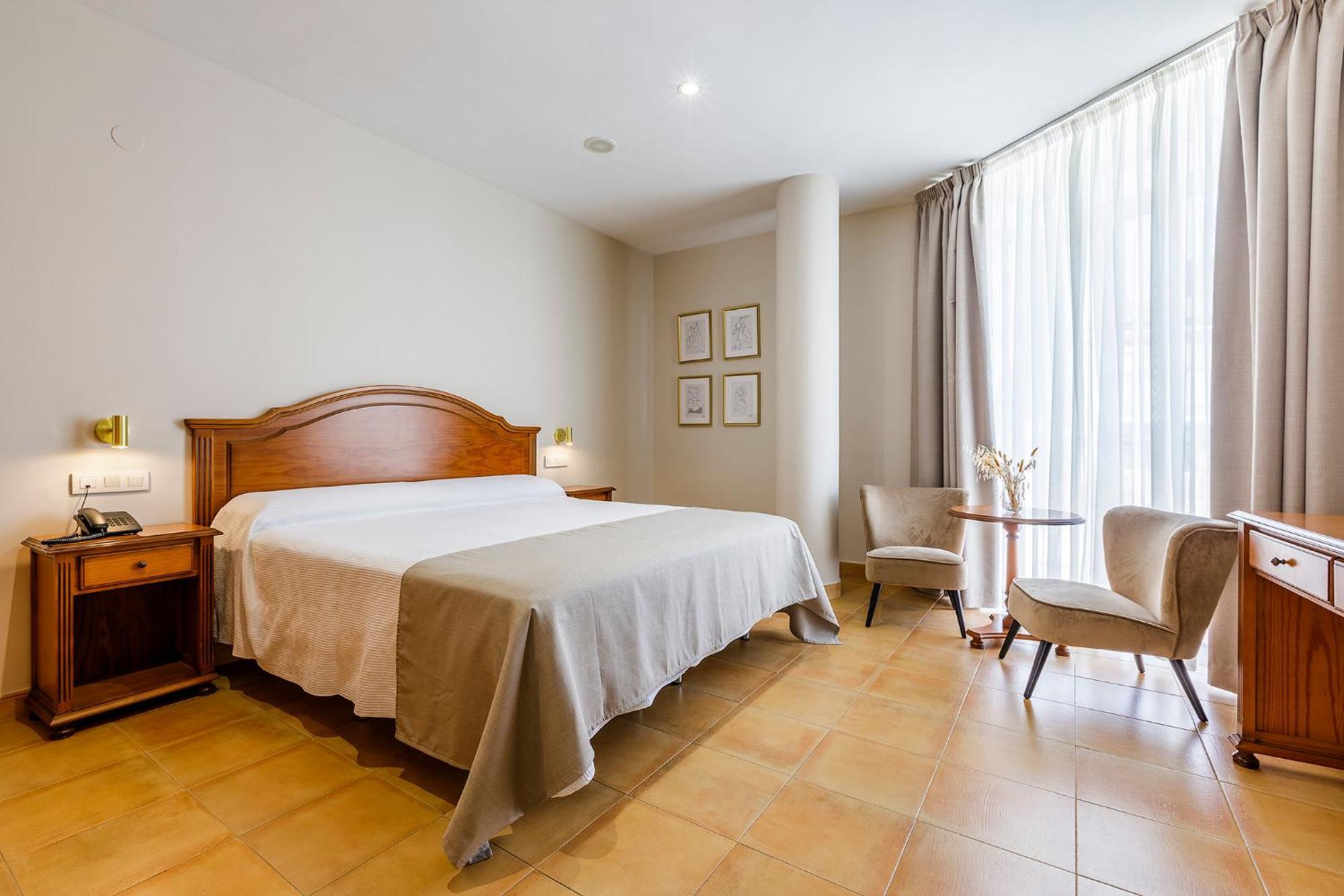 Hotel Almijara - Mares لا هيرادورا المظهر الخارجي الصورة